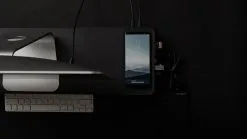 Bros&Company Pout Eyes 8 Monitoritaso, Musta -Olohuoneen kalusteet myymälä broscompany pout eyes 8 monitoritaso musta c6026 palaute reference