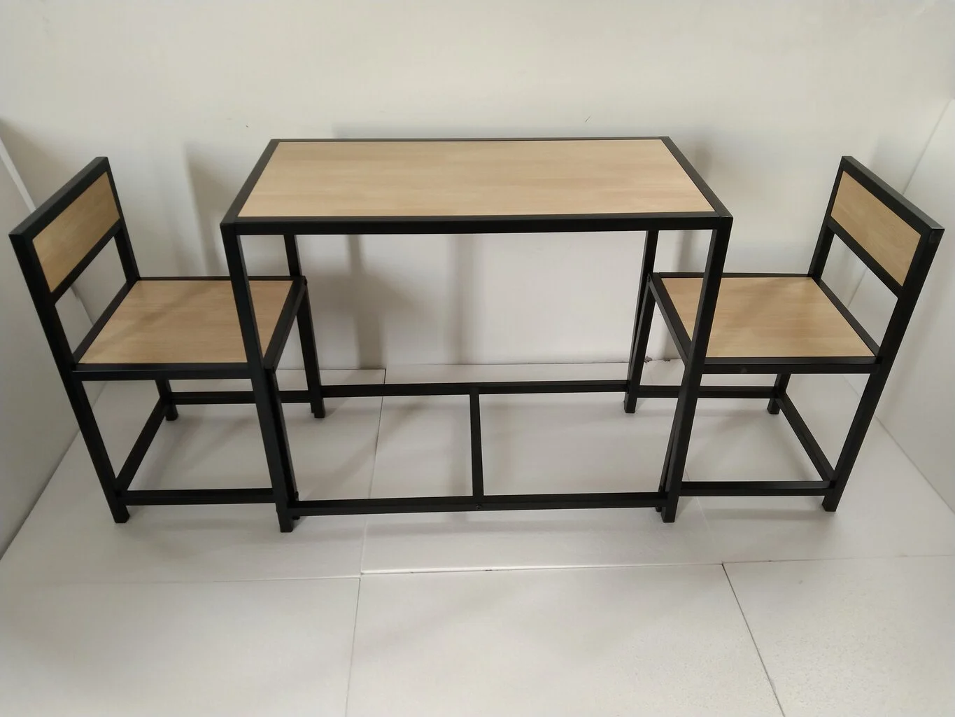 Ei Määritelty Milea-lastenpöytä Ja Kaksi Tuolia, Ruskea 4 Ei Määritelty Milea-lastenpöytä Ja Kaksi Tuolia, Ruskea - Image 4