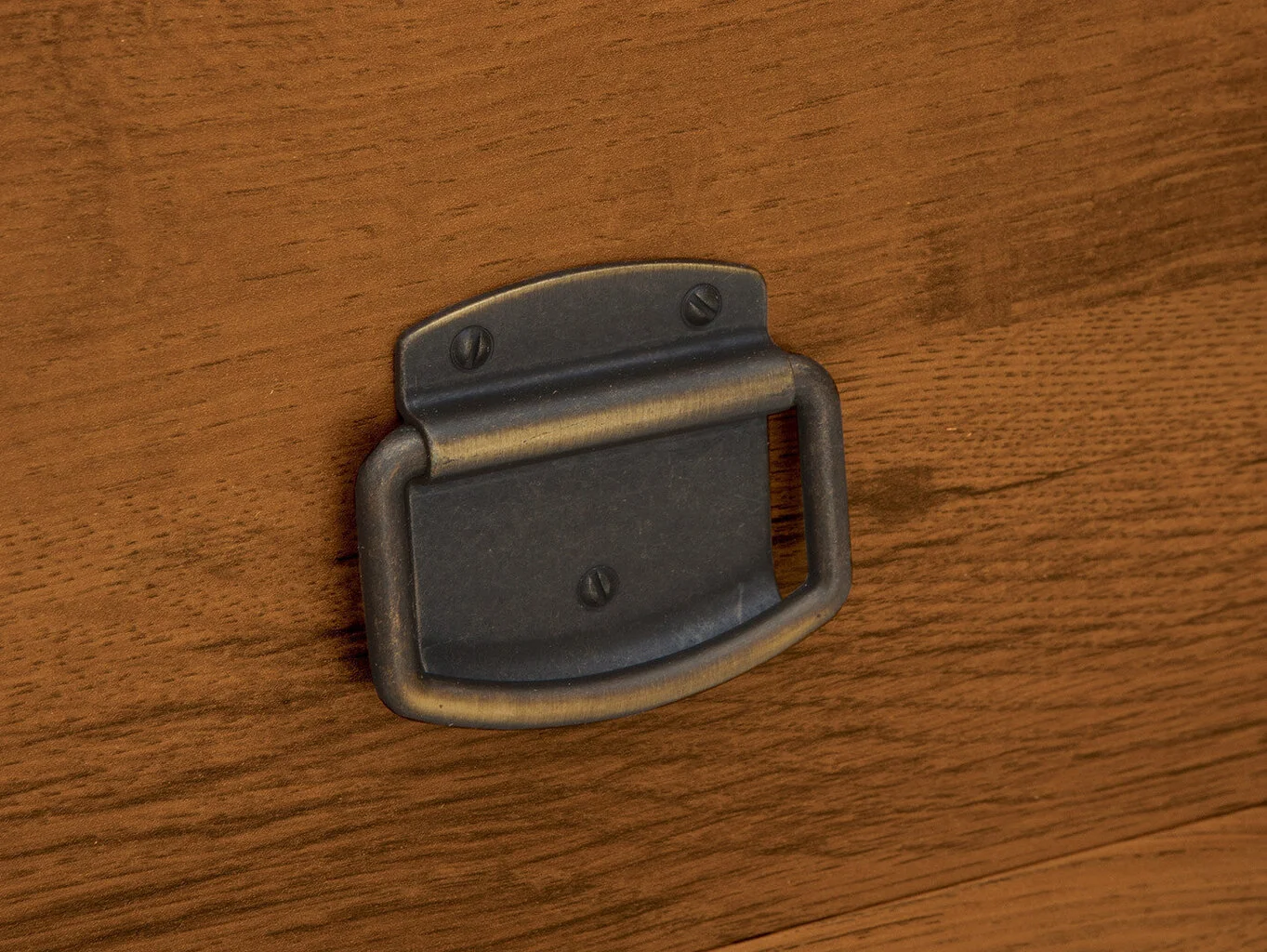 Black Red White Vaatekaappi Kahdella Ovella Indiana, Ruskea 5 Black Red White Vaatekaappi Kahdella Ovella Indiana, Ruskea - Image 5